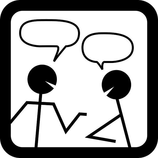 Two stick figures with speech bubbles talking.